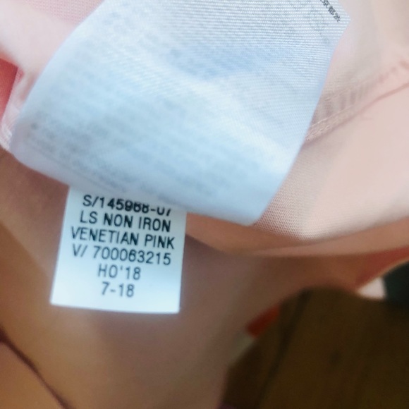 Banana Republic Shirt - Picture 2 of 5